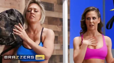 Wir wissen bereits, warum Cherie Deville ins Fitnessstudio kommt, puh!
