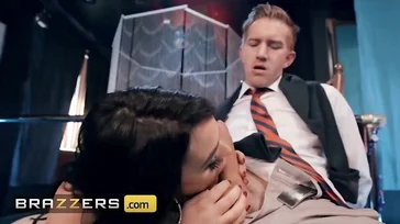 Stripper fucks this guy and the woman is in front!