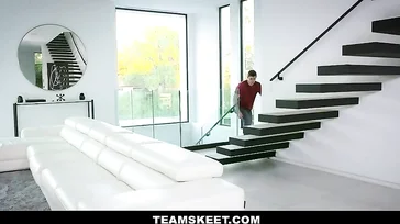 Sie wollen mit Pornos Geld verdienen. Sie filmen sich selbst beim Ficken!
