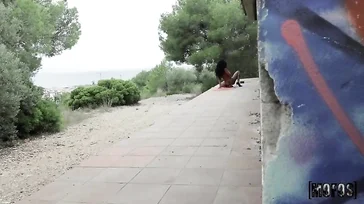Follando bien fuerte con esta negra que es muy viciosa..