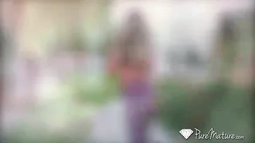 Ficken im Fitnessstudio bei Reena Sky zu Hause..