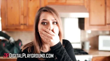 Abigail Mac cavalgando no pau de Zac Wild.