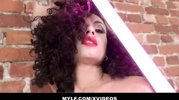 Que le gusta a esta milf eso de comerse los culos de los tíos..