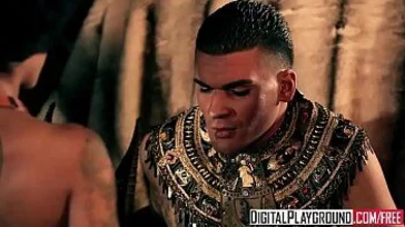 Así se follaba el emperador a sus mujeres más putas..