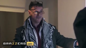 Danny D und sein riesiger Schwanz bringen Lana Harding zum Abspritzen