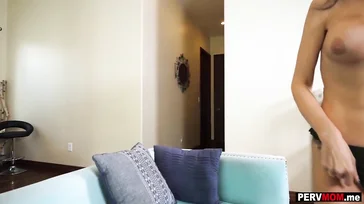 Filho, você realmente acha que eu sou sexy? Você me foderia?