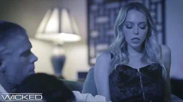 Mick Blue follando duro con Jane Wilde y con Lily Larimar