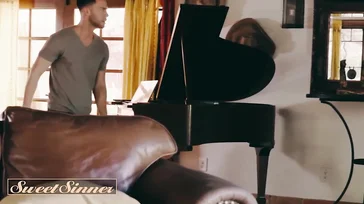 Damon Dice macht der tollen Milf Reagan Foxx Spaß