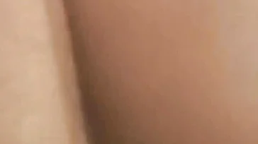 Le mari cocu est celui qui enregistre sa femme en train de baiser.