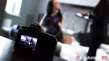Danny D tem muito trabalho para foder essas duas safadas gostosas!