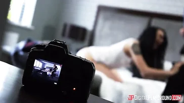 Danny D tem muito trabalho para foder essas duas safadas gostosas!