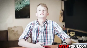 Schau mal, mein Sohn ... hast du erwartet, dass deine Mutter so ist?