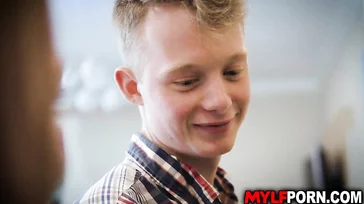 Schau mal, mein Sohn ... hast du erwartet, dass deine Mutter so ist?