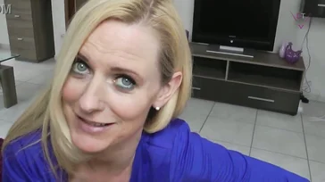 This married woman doesn't waste time when her husband goes on a trip