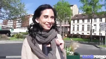 Ich werde Ihnen zeigen, wie wir in Frankreich Touristen behandeln.