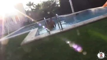 Vengo de Cuba a traerte la sabrosura de mi coño moreno