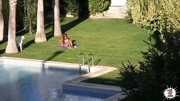 Vengo de Cuba a traerte la sabrosura de mi coño moreno