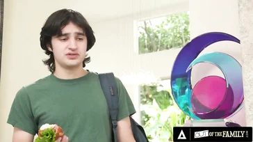 Vaya polvazo que tiene mi suegra, menuda es esta mujer