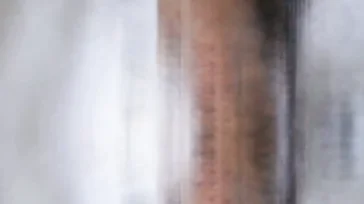 Diese Mädchen werden den Doppeldildo ausprobieren, den sie gefunden haben